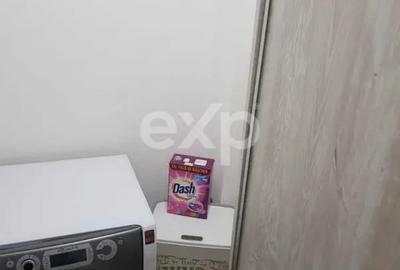 Apartament cu 3 camere semidecomandat în Florești - 2