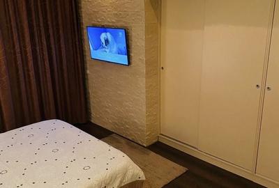 Apartament cu 2 camere decomandat în Tractorul - 1