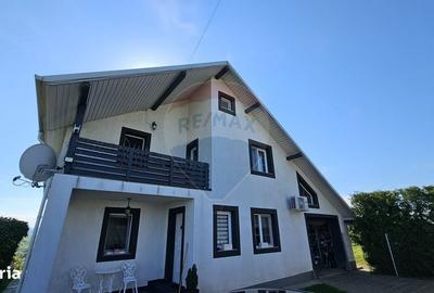 Casă cu 4 camere în Central
