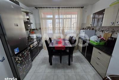 Apartament cu 3 camere decomandat în Central - 5