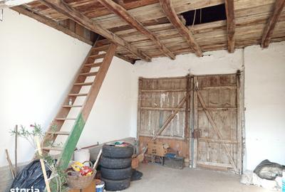Casă cu 6 camere cu Teren 1151 Mp în Ciuchici