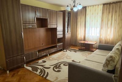 Apartament cu 2 camere decomandat în Republicii - 3