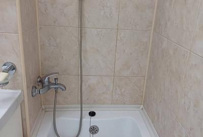 Apartament cu 2 camere decomandat în 9 Mai