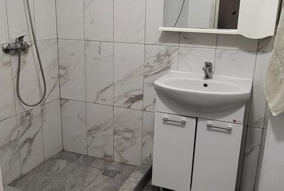 Apartament cu 2 camere semidecomandat în UTA - 7