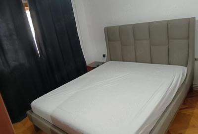 Apartament cu 2 camere decomandat în Unirii Sud