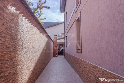 Casă cu 5 camere cu Teren 400 Mp în Apărătorii Patriei