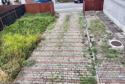 Casă cu 2 camere în Central