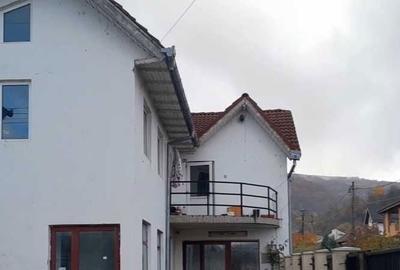 Casă cu 4 camere cu Teren 400 Mp în Nord - 3