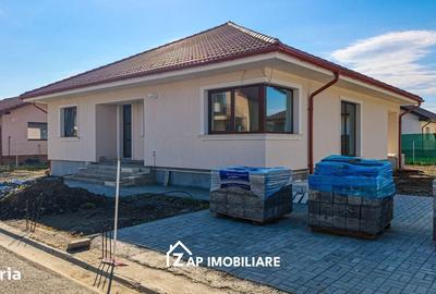 Casă cu 4 camere în Sâncraiu de Mureș