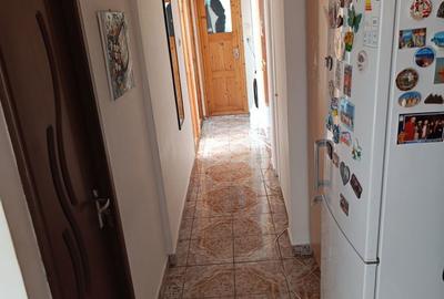 Apartament cu 3 camere în Tomești - 1