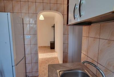 Apartament decomandat în Drumul Taberei