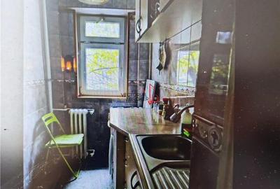 Apartament cu 2 camere decomandat în Tei - 3