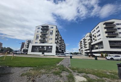 Apartament cu 2 camere semidecomandat în 13 Decembrie - 2