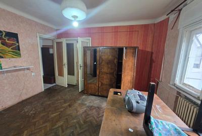 Apartament cu 3 camere semidecomandat în Unirii - 7