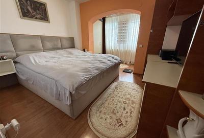 Apartament cu 4 camere decomandat, mobilat în Alexandru cel Bun - 10