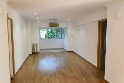 Apartament cu 4 camere semidecomandat în Unirii - 2