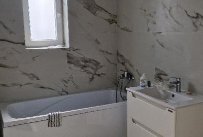 Duplex cu 4 camere cu Canalizare în Central - 4