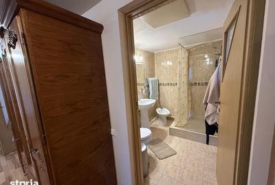 Casă cu 4 camere cu Teren 1700 Mp în Central - 3