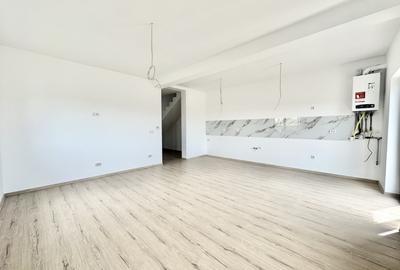 Duplex cu 4 camere cu Canalizare în Moșnița Veche - 5