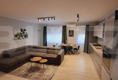 Apartament cu 3 camere semidecomandat, mobilat în Florești