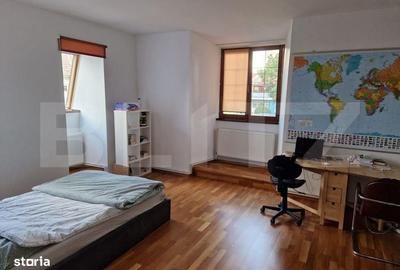 Casă cu 4 camere în Ultracentral