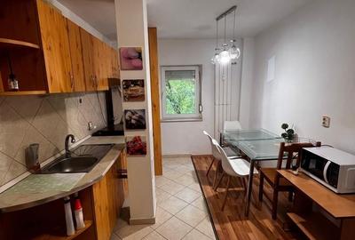 Garsonieră decomandată în Decebal - 5