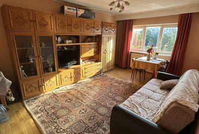 Apartament cu 2 camere decomandat, mobilat în Km 4 - 5