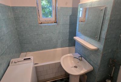 Apartament cu 3 camere în Colentina