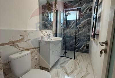 Apartament cu 3 camere decomandat în Nord - 2