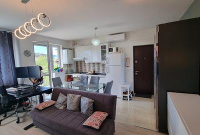Apartament cu 2 camere semidecomandat, mobilat în Bucium