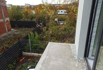 Casă individuală cu 3 camere cu Canalizare în Central - 29