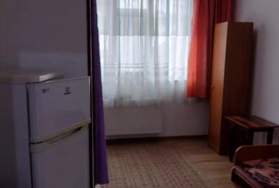 Garsonieră semidecomandată în Central