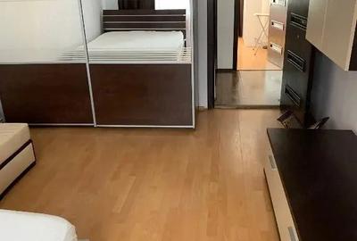 Apartament cu 2 camere decomandat în Craiter