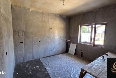 Casă cu 4 camere în Est - 7