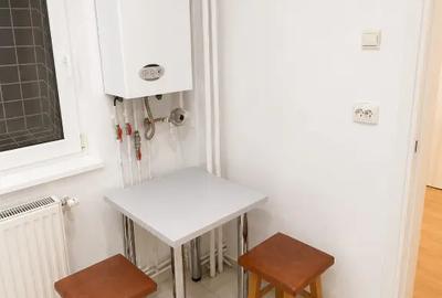 Garsonieră decomandată în Răcădău