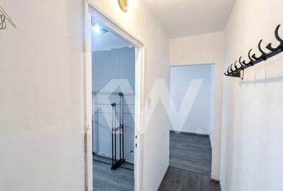 Apartament cu 3 camere decomandat în Astra