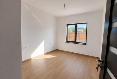 Casă individuală cu 3 camere cu Canalizare în Lunca Cetățuii - 6