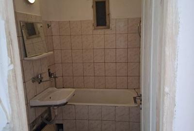 Apartament cu 4 camere decomandat în 1 Mai - 12