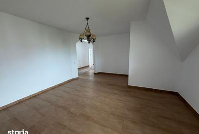 Apartament cu 4 camere în Central - 1