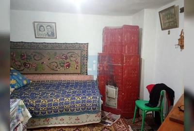 Casă cu 3 camere cu Teren 1169 Mp în Șendreni - 8
