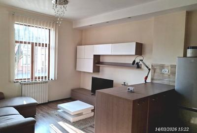 Apartament cu 2 camere, mobilat în Ultracentral