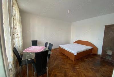 Apartament cu 2 camere decomandat în Ultracentral