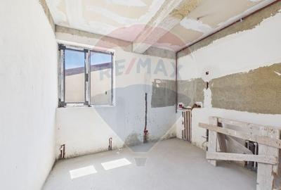 Apartament cu 2 camere semidecomandat în Andronache - 18