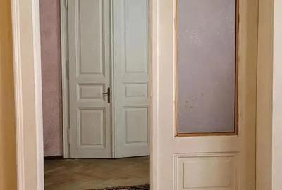 Casă cu 3 camere cu Teren 300 Mp în Central - 4