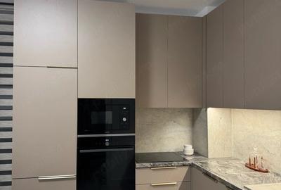 Apartament cu 2 camere decomandat în Torontalului