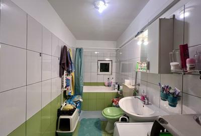 Apartament cu 3 camere decomandat, mobilat în Dâmbovița - 9