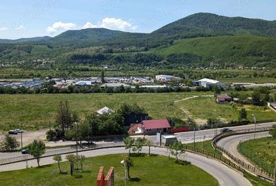 Apartament cu 3 camere decomandat în 1 Mai - 1