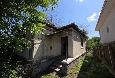 Casă cu Teren 647 Mp în Cloșca
