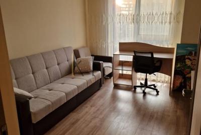 Apartament cu 3 camere semidecomandat, mobilat în Central - 4