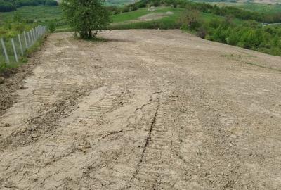 Teren Construcții intravilan de 3800 mp, în Exterior Nord - 1
